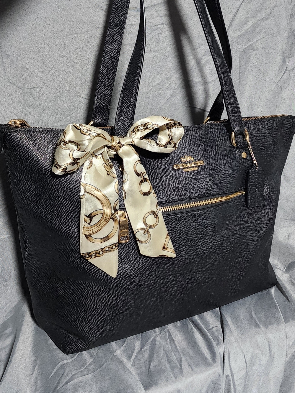 Coach Black Leather Large Gallery Tote Shoulderbag Purse